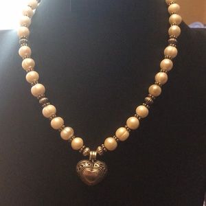 Pearl and 925 necklace